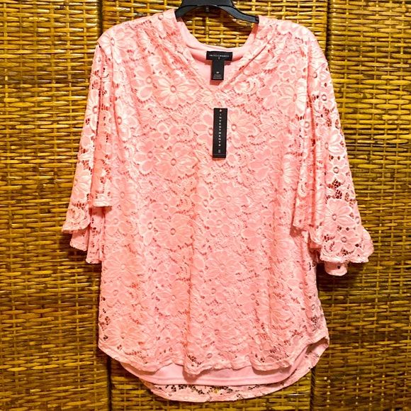 Investments Tops - NWT Investments Lined pink lace blouse top 1x